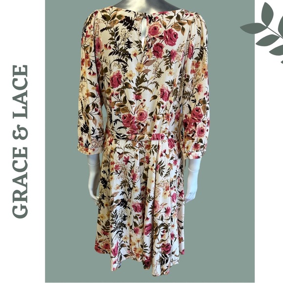Grace & Lace Milan’s Floral Dress Waist Tie 3/4 Sleeve Cream Green Size Small - Picture 5 of 9